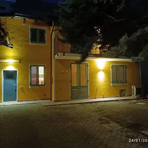 https://un-angolo-a-milano.italymilanhotels.net